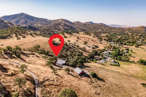 View/Area - 26710 Redhawk, Clovis, CA 93619 photo 3 of 3