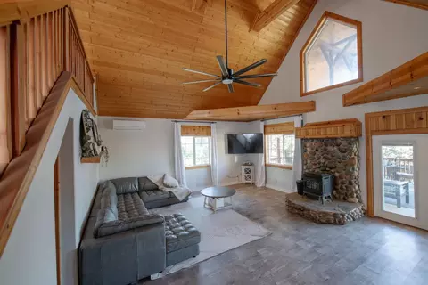 Living - 26710 Redhawk, Clovis, CA 93619 photo 1 of 2