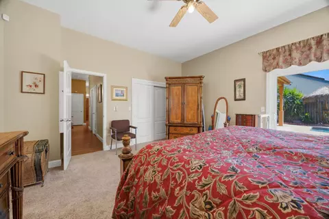 Bedroom - 2154 Wrenwood Ave, Clovis, CA 93611 photo 6 of 7