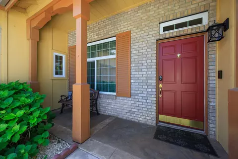 Entry Way - 2154 Wrenwood Ave, Clovis, CA 93611 photo 1 of 3