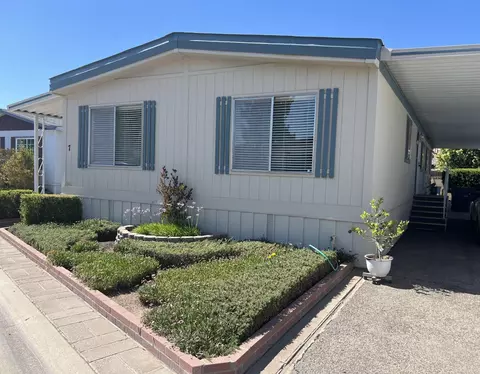 371 Bethel Ave #7, Sanger, CA 93657
