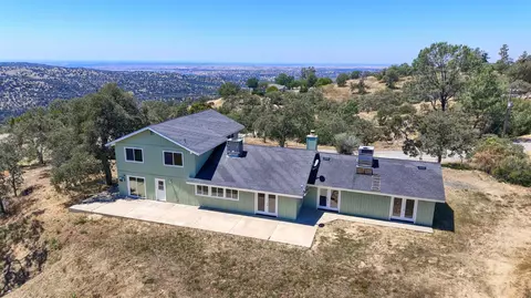 29567 Lilley Mountain Ln, Coarsegold, CA 93614