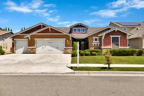 3245 Lexington Ave, Clovis, CA 93619