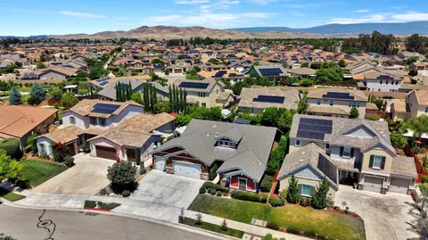 View/Area - 3245 Lexington Ave, Clovis, CA 93619 photo 4 of 7