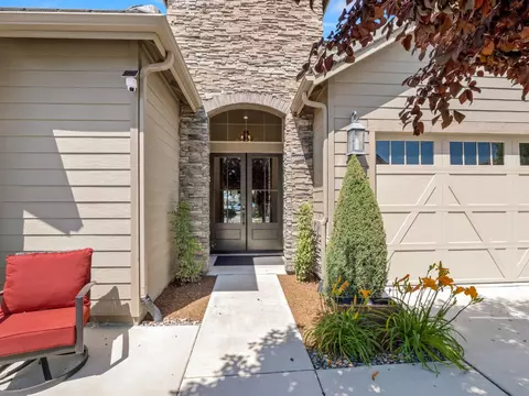 Other - 384 Sentinel Dr, Madera, CA 93636 photo 1 of 8