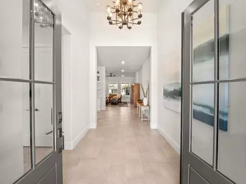 Entry Way - 384 Sentinel Dr, Madera, CA 93636 photo 1 of 3