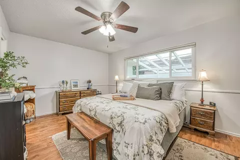 Bedroom - 5433 E Madison Ave, Fresno, CA 93727 photo 1 of 2