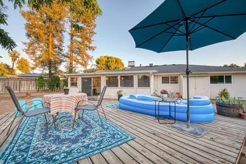 Exterior - 5433 E Madison Ave, Fresno, CA 93727 photo 6 of 8
