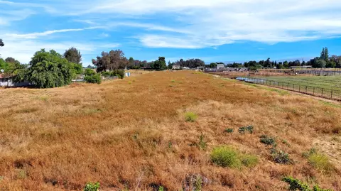 View/Area - 9569 E Olive Ave, Sanger, CA 93657 photo 5 of 6