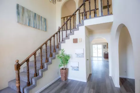 Entry Way - 9569 E Olive Ave, Sanger, CA 93657 photo 1 of 4