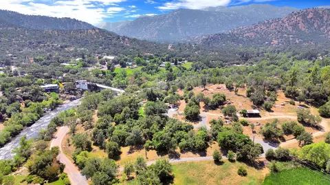 View/Area - 43715 Dinely Dr, Three Rivers, CA 93271 photo 1 of 11