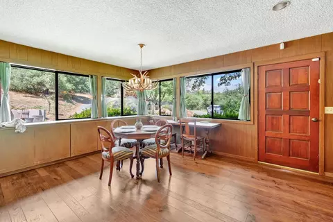 Dining - 43715 Dinely Dr, Three Rivers, CA 93271 photo 1 of 4