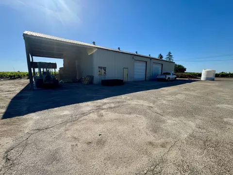 17672 W Belmont Ave, Kerman, CA 93630 photo 29