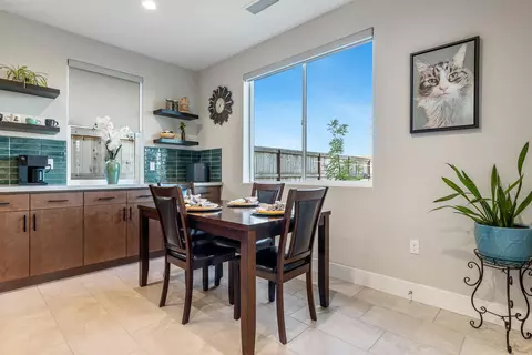 Dining - 1243 Wildflower Dr, Madera, CA 93636 photo 2 of 2