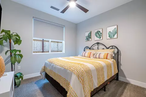 Bedroom - 1243 Wildflower Dr, Madera, CA 93636 photo 1 of 5
