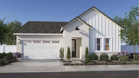 672 Eclipse Ln, Clovis, CA 93619