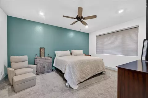 Bedroom - 2086 N Phillip Ave, Clovis, CA 93619 photo 6 of 12