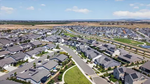 View/Area - 2086 N Phillip Ave, Clovis, CA 93619 photo 13 of 14