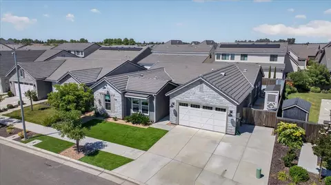 View/Area - 2086 N Phillip Ave, Clovis, CA 93619 photo 1 of 14