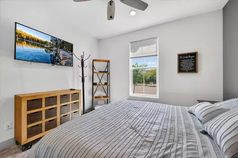 Bedroom - 2086 N Phillip Ave, Clovis, CA 93619 photo 11 of 12