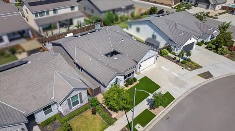 View/Area - 2086 N Phillip Ave, Clovis, CA 93619 photo 8 of 14