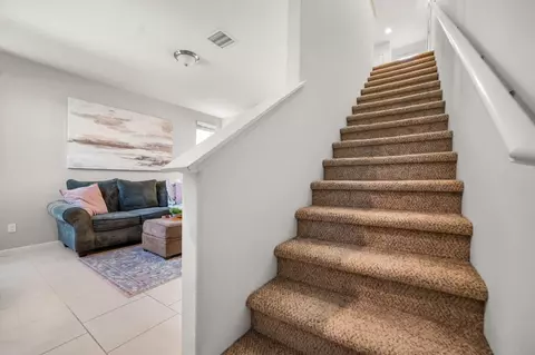 Entry Way - 1532 Joy Dr, Clovis, CA 93619 photo 5 of 9