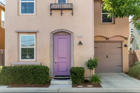 Exterior - 1532 Joy Dr, Clovis, CA 93619 photo 7 of 15