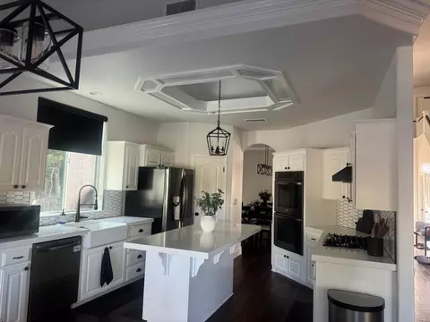 Kitchen - 1613 N Dewitt Ave, Clovis, CA 93619 photo 1 of 4