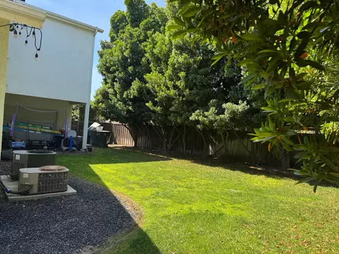 Exterior - 1613 N Dewitt Ave, Clovis, CA 93619 photo 3 of 3
