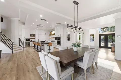Dining - 4702 N Fallingwater Ln, Clovis, CA 93619 photo 2 of 3
