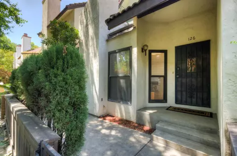 2890 E Huntington Blvd #126, Fresno, CA 93721
