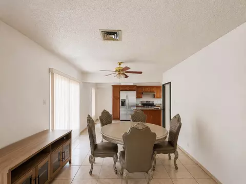 Dining - 945 S 1st St, Kerman, CA 93630 photo 3 of 4