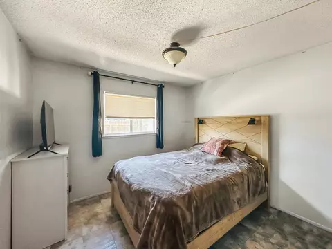 Bedroom - 945 S 1st St, Kerman, CA 93630 photo 1 of 5