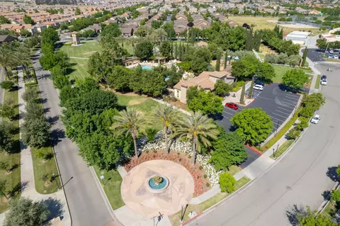 View/Area - 3727 Chessa Ln, Clovis, CA 93619 photo 2 of 3