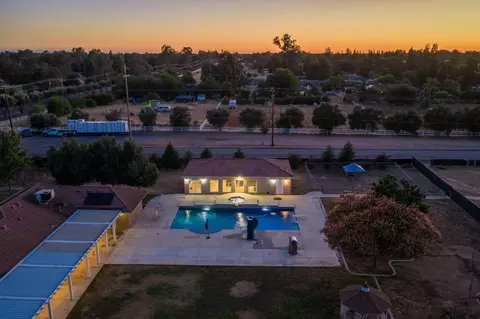 View/Area - 10024 E Bullard Ave, Clovis, CA 93619 photo 1 of 8