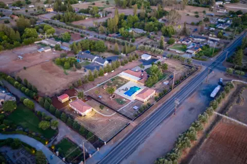 View/Area - 10024 E Bullard Ave, Clovis, CA 93619 photo 6 of 8
