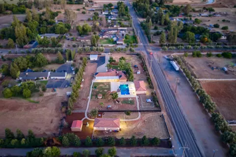 View/Area - 10024 E Bullard Ave, Clovis, CA 93619 photo 5 of 8