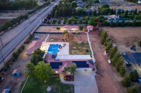 View/Area - 10024 E Bullard Ave, Clovis, CA 93619 photo 4 of 8