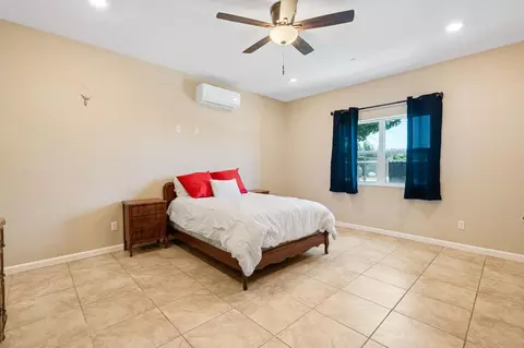 Bedroom - 10024 E Bullard Ave, Clovis, CA 93619 photo 5 of 5