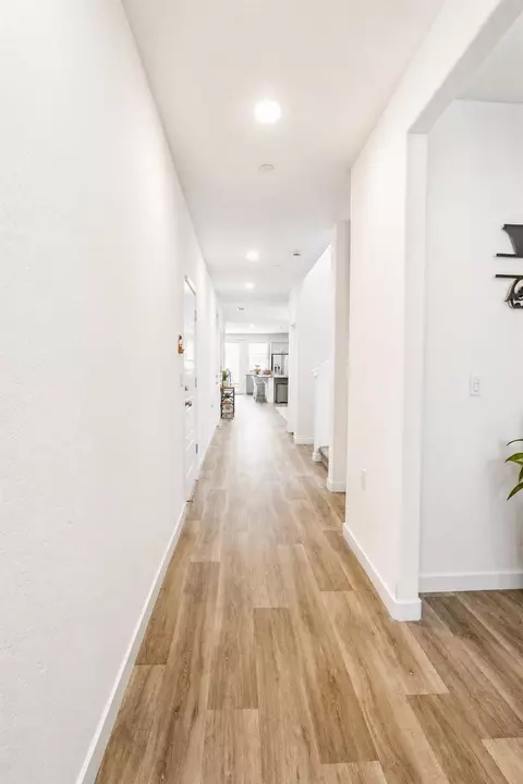 Entry Way - 4242 Hampton Way, Clovis, CA 93619 photo 9 of 9