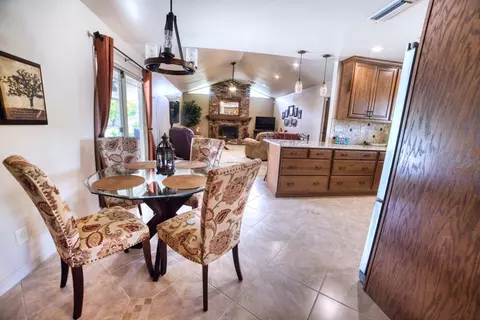 Dining - 409 California Ave, Madera, CA 93637 photo 1 of 3