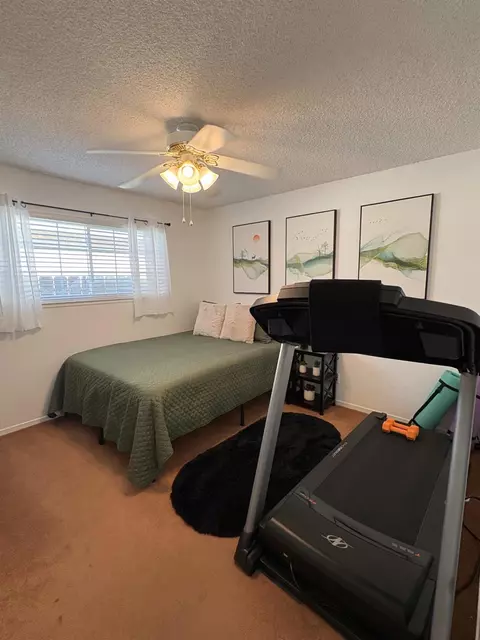 Bedroom - 1725 Fairmont Ave, Clovis, CA 93611 photo 3 of 3