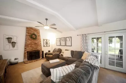 Living - 1725 Fairmont Ave, Clovis, CA 93611 photo 1 of 2