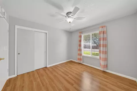 Bedroom - 1091 Stanford Ave, Clovis, CA 93611 photo 6 of 12