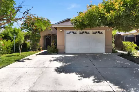 319 Marie St, Mendota, CA 93640