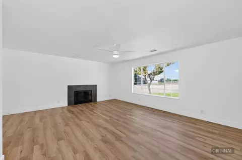 Living - 2929 W Sinclair St, Caruthers, CA 93609 photo 2 of 2