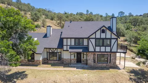 43326 Seminole Ct, Coarsegold, CA 93614