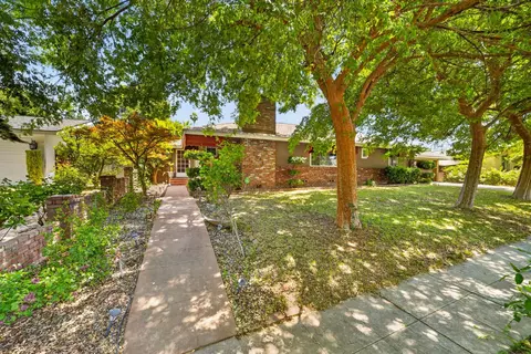 5098 N Del Mar Ave, Fresno, CA 93704
