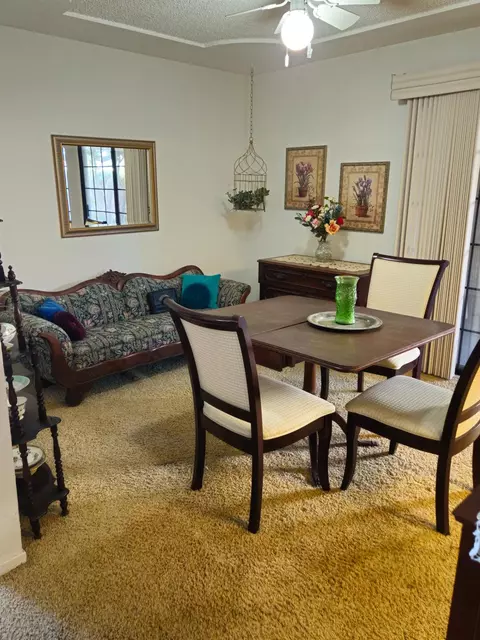 Dining - 1657 Willow Ave, Clovis, CA 93612 photo 1 of 2