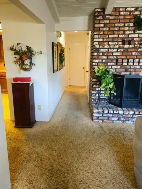Entry Way - 1657 Willow Ave, Clovis, CA 93612 photo 1 of 2